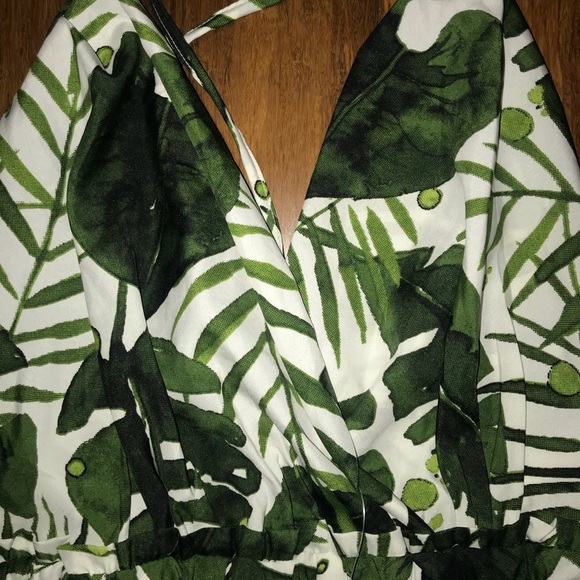 Fashion NOVA Tropical Romper, Size M - Picture 7 of 8